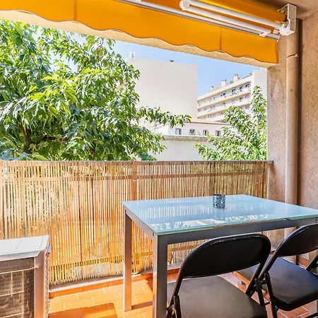 Vieux-port: Climatise + Balcon Apartment
